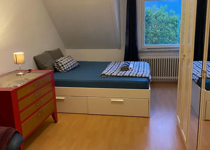 Nice Private Room In Shared Apartment - 2Er Wg